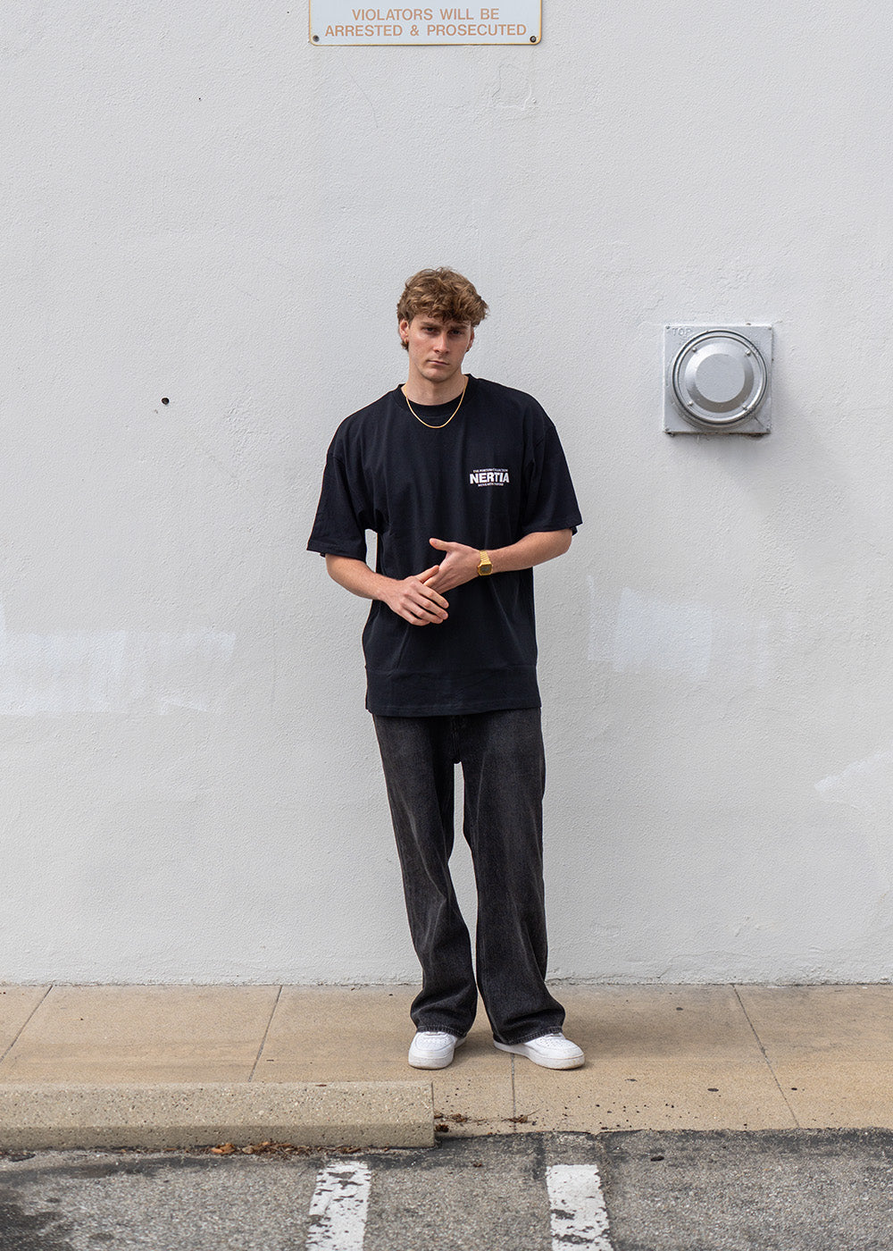 Model with black Fortuna shirt on