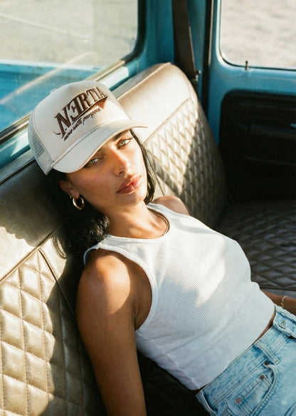 Move With Purpose™ Trucker [Crème]